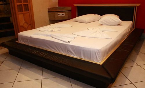 img-suite-oriental-travesseiros-belle-motel