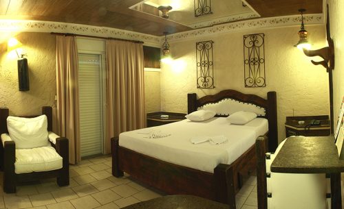 img-suite-presidencial-cama-belle-motel